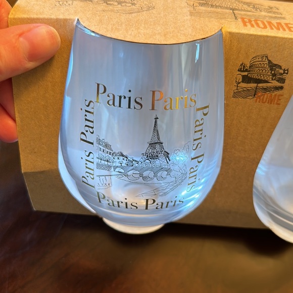Set of Stemless Wine Glasses - Picture 4 of 6